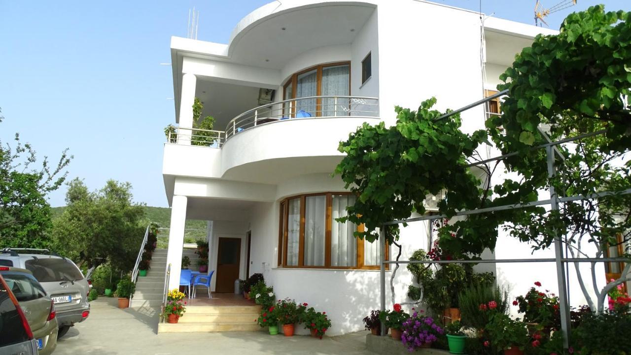 Garden Vila Ermali คซามิล ภายนอก รูปภาพ