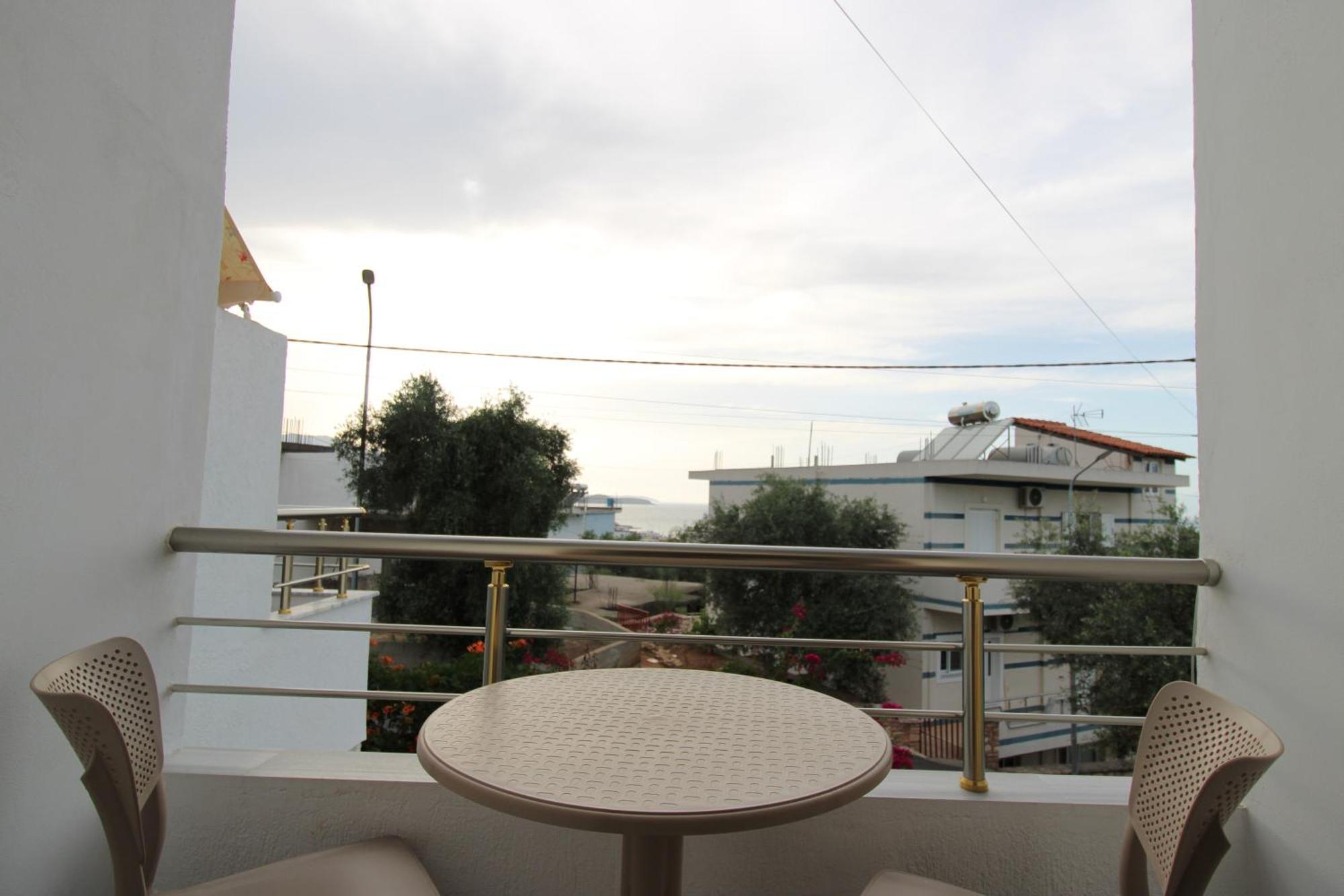 Garden Vila Ermali คซามิล ภายนอก รูปภาพ